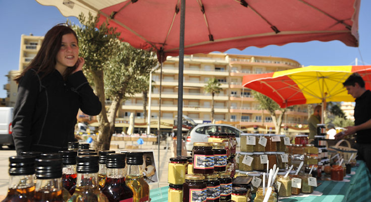 marché touristique de Canet