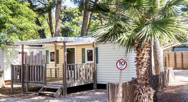 extérieur du mobil-home Classic